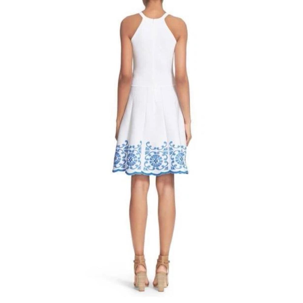 Parker Cheryl White Blue Embroidery Knit Halter Fit & Flare Preppy Coastal Dress - Picture 3 of 16